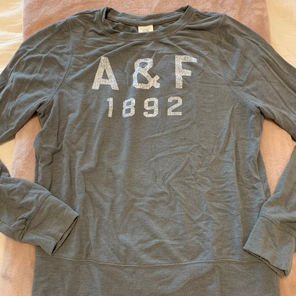 A&F crewneck